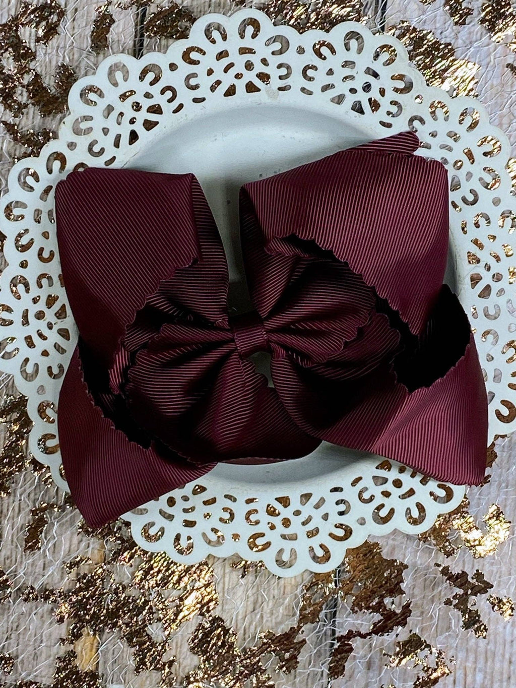 5.5" Oversize Scalloped Hair Bow | Clip or Headband: Black / Clip