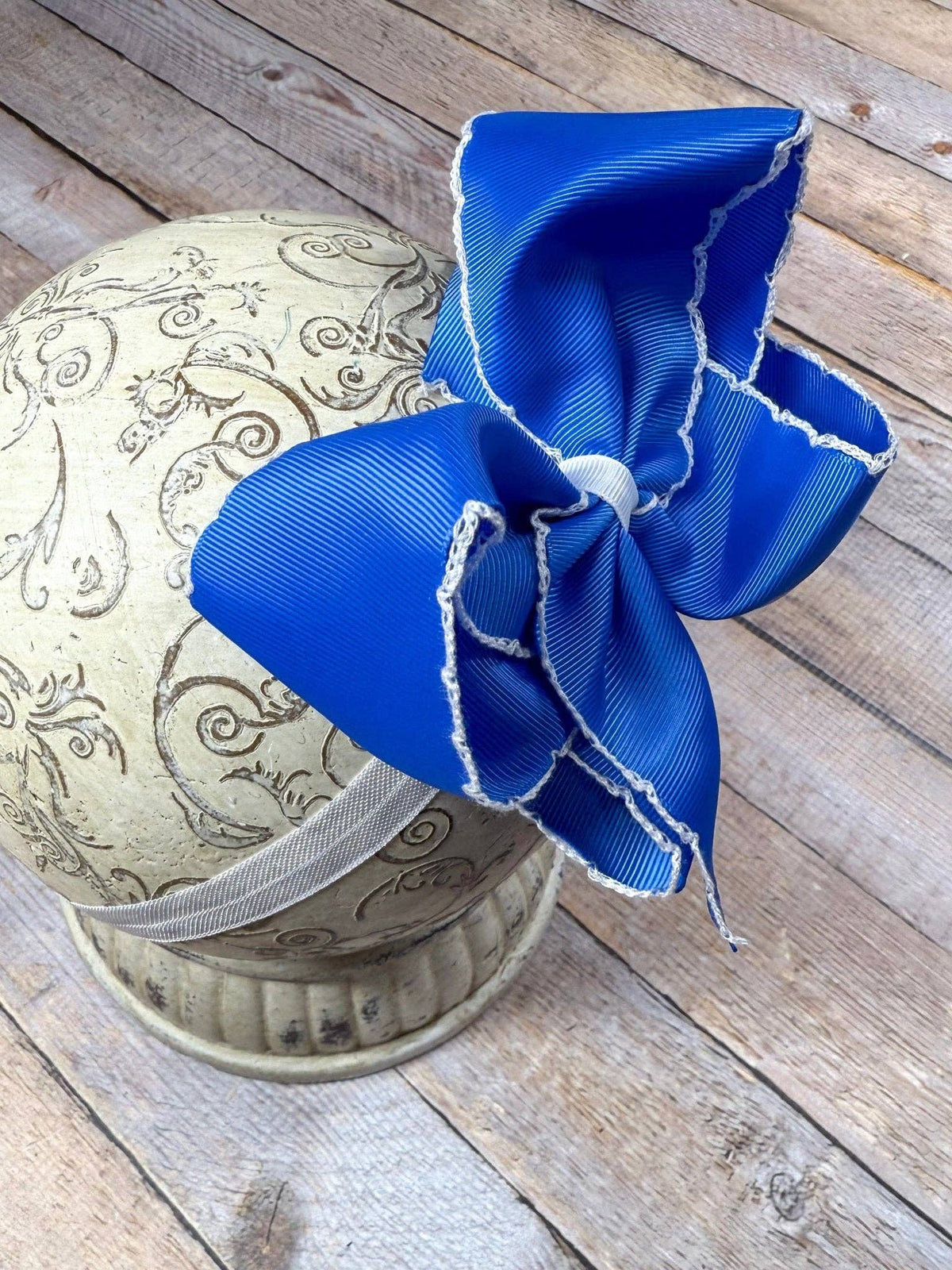 5" Classic Moonstitch Boutique Bows Girls Hair Accessories | Clip or Headband: White with Sky Blue Moonstitch / Hair Bow on Clip