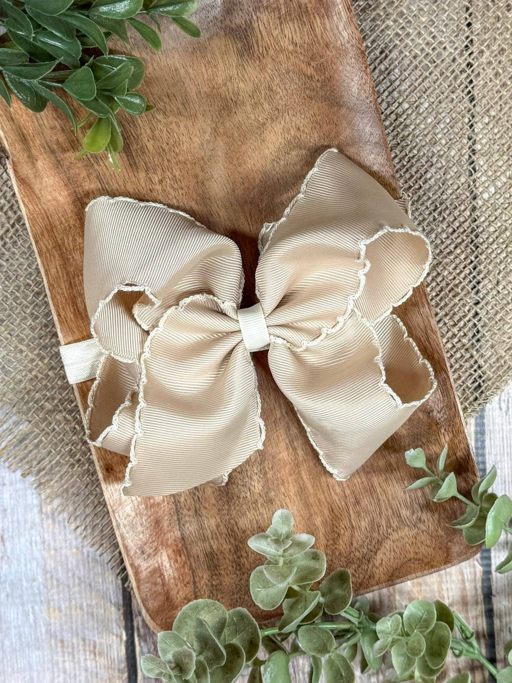 5" Classic Moonstitch Boutique Bows Girls Hair Accessories | Clip or Headband: White with Light Pink Moonstitch / Hair Bow on Clip