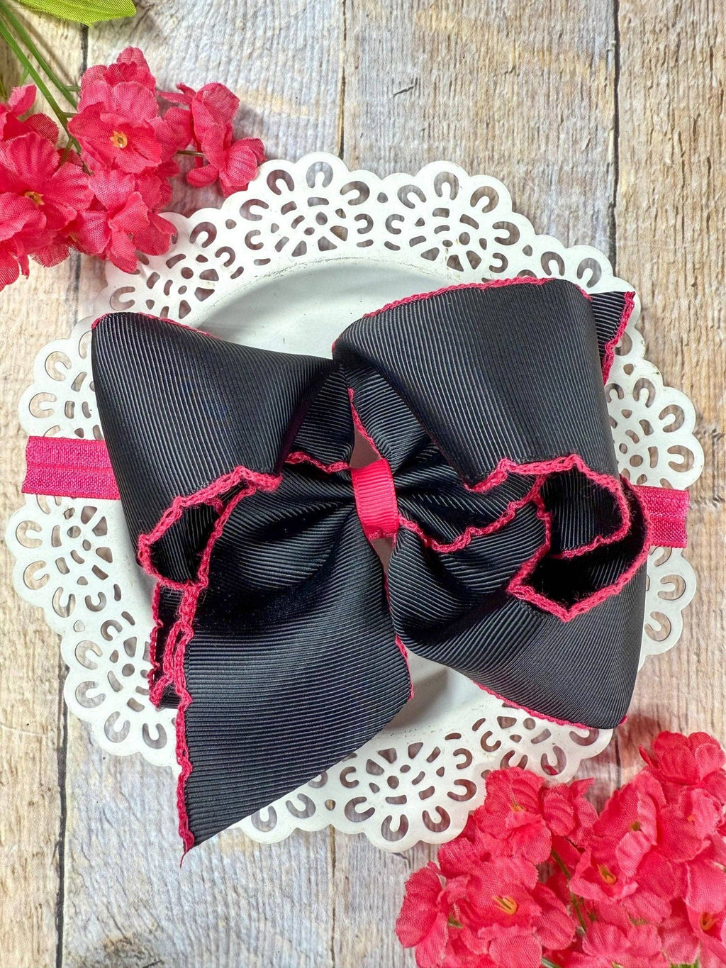 5" Classic Moonstitch Boutique Bows Girls Hair Accessories | Clip or Headband: White with Light Pink Moonstitch / Hair Bow on Clip