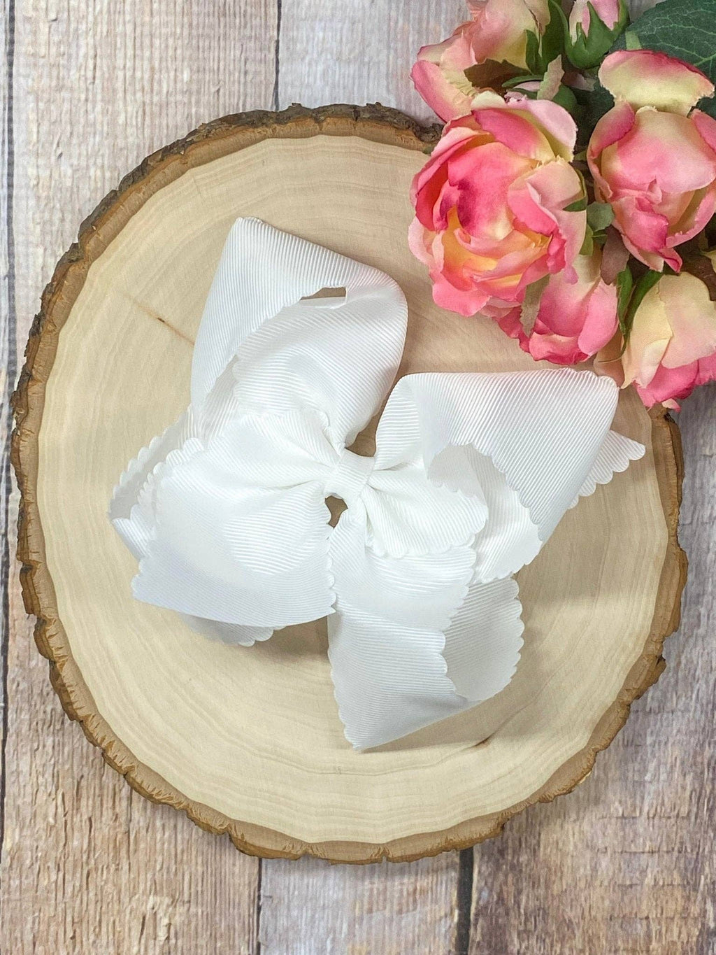 5.5" Oversize Scalloped Hair Bow | Clip or Headband: Black / Clip