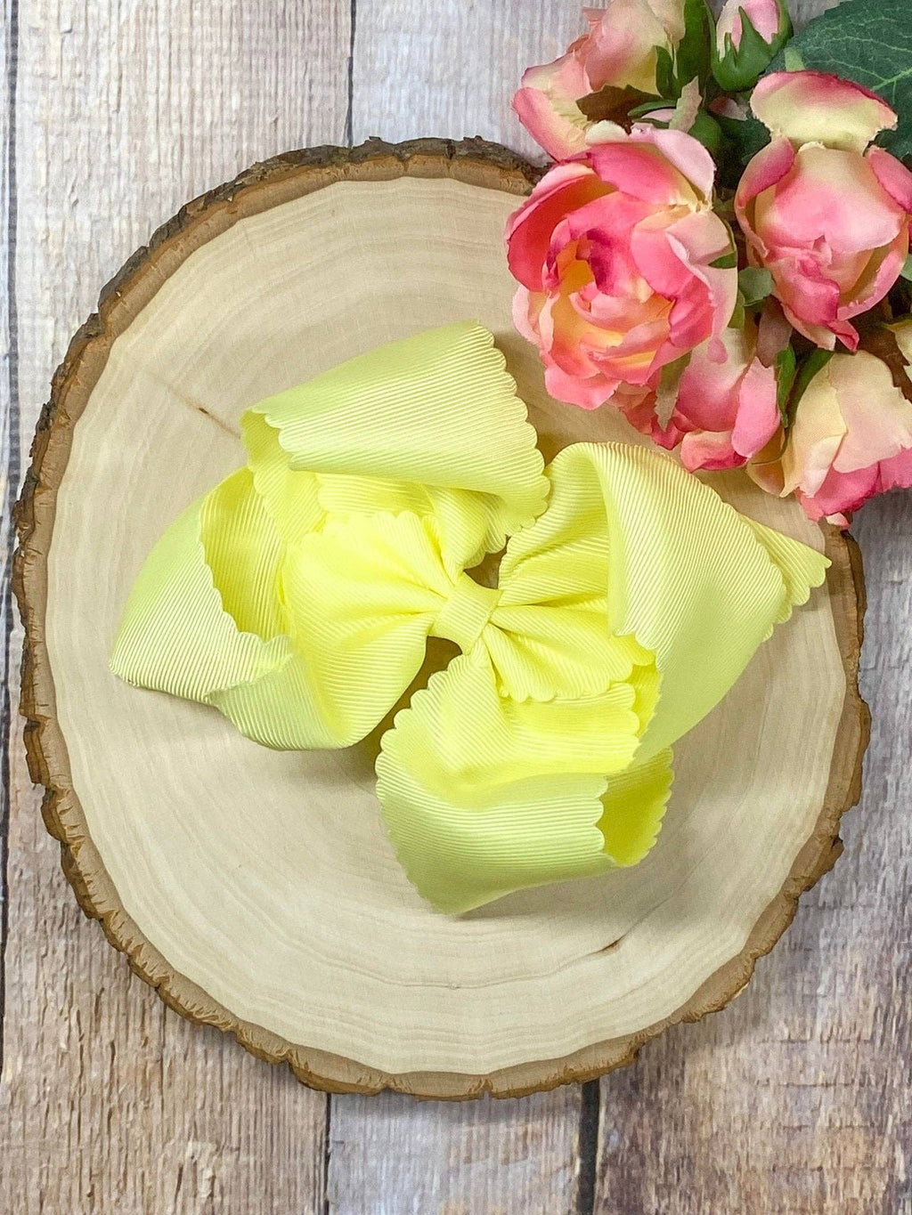 5.5" Oversize Scalloped Hair Bow | Clip or Headband: Black / Clip