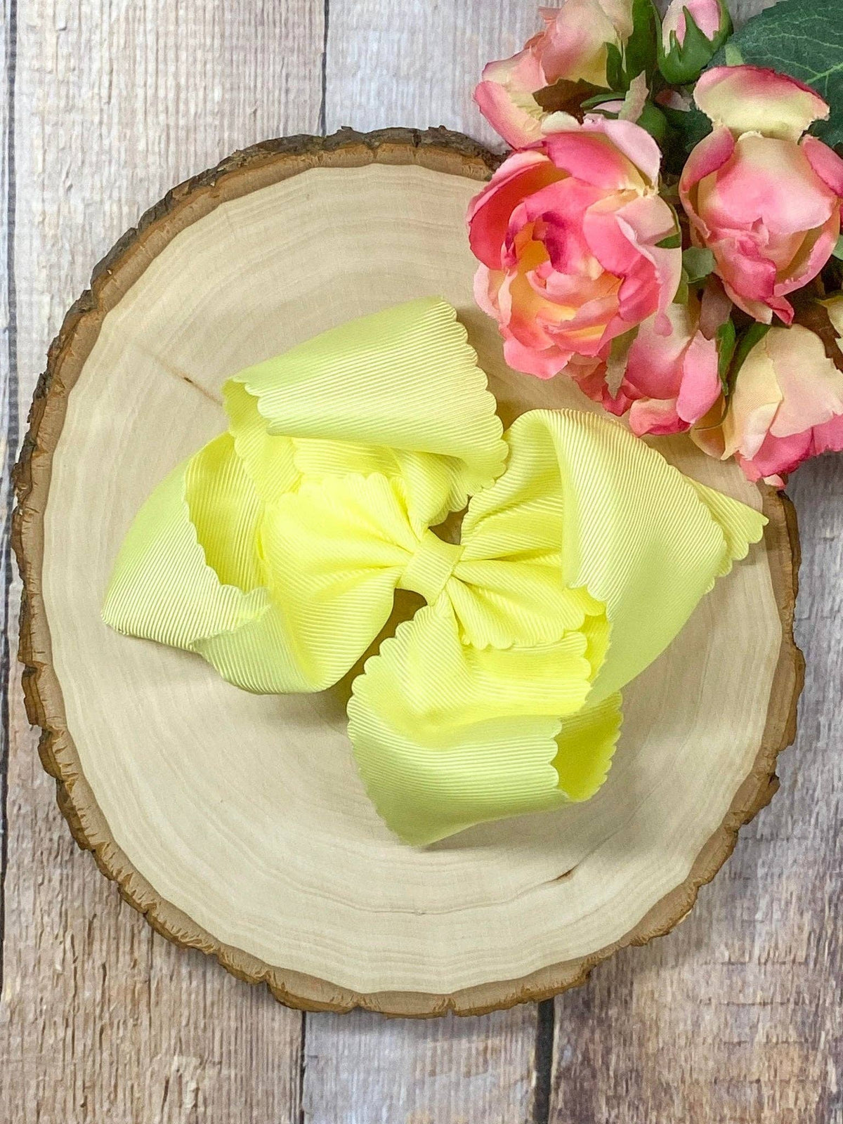 5.5" Oversize Scalloped Hair Bow | Clip or Headband: Black / Clip
