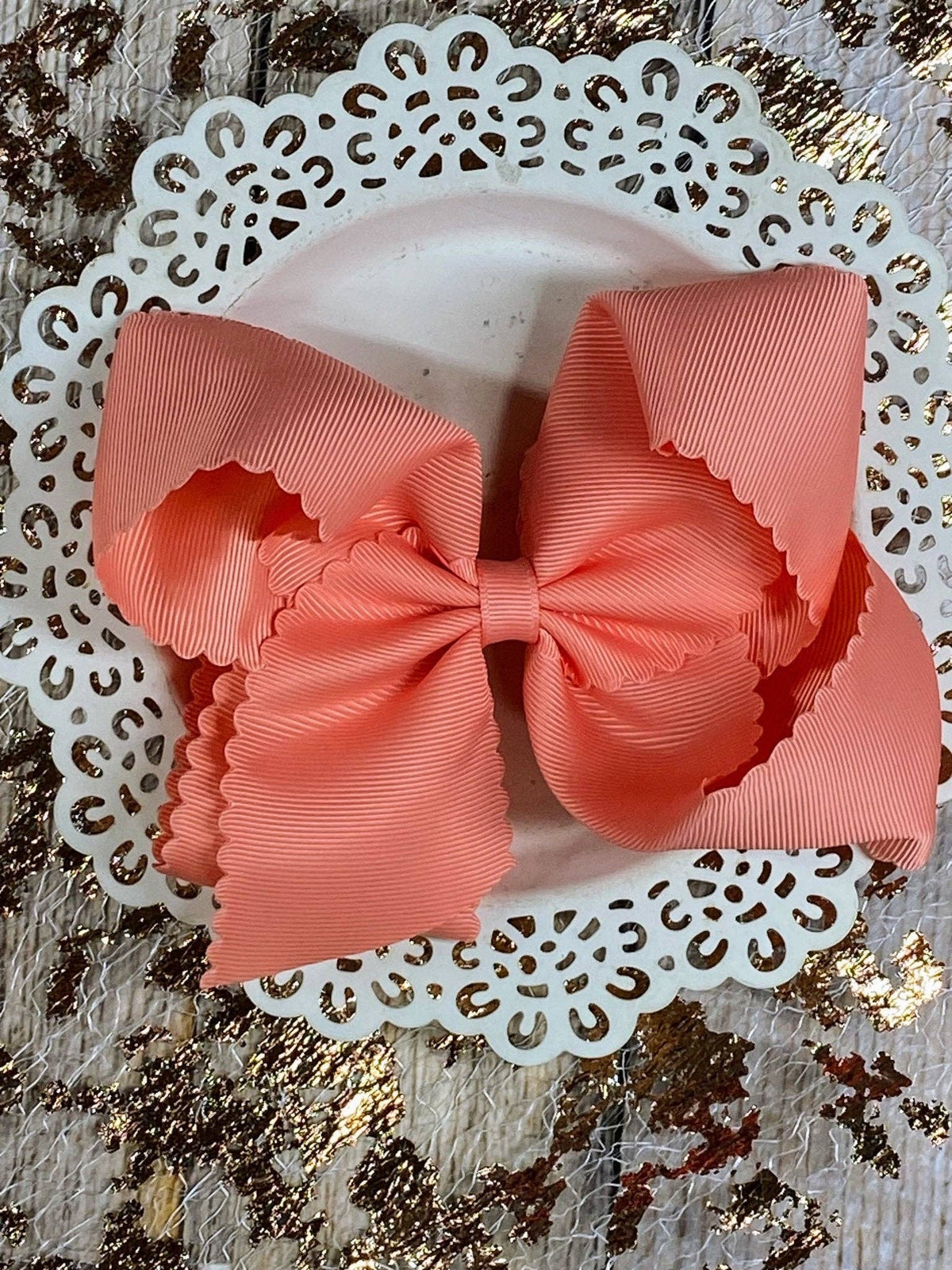 5.5" Oversize Scalloped Hair Bow | Clip or Headband: Black / Clip