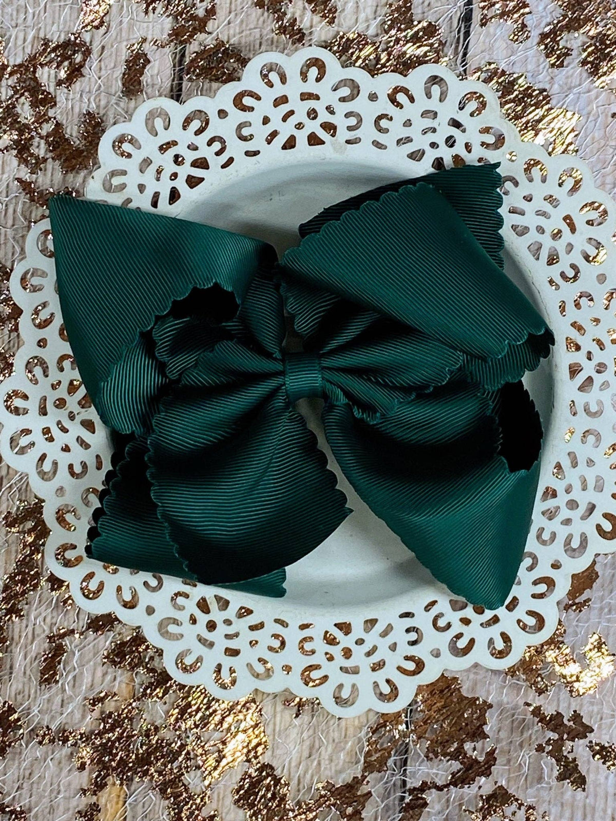 5.5" Oversize Scalloped Hair Bow | Clip or Headband: Black / Clip