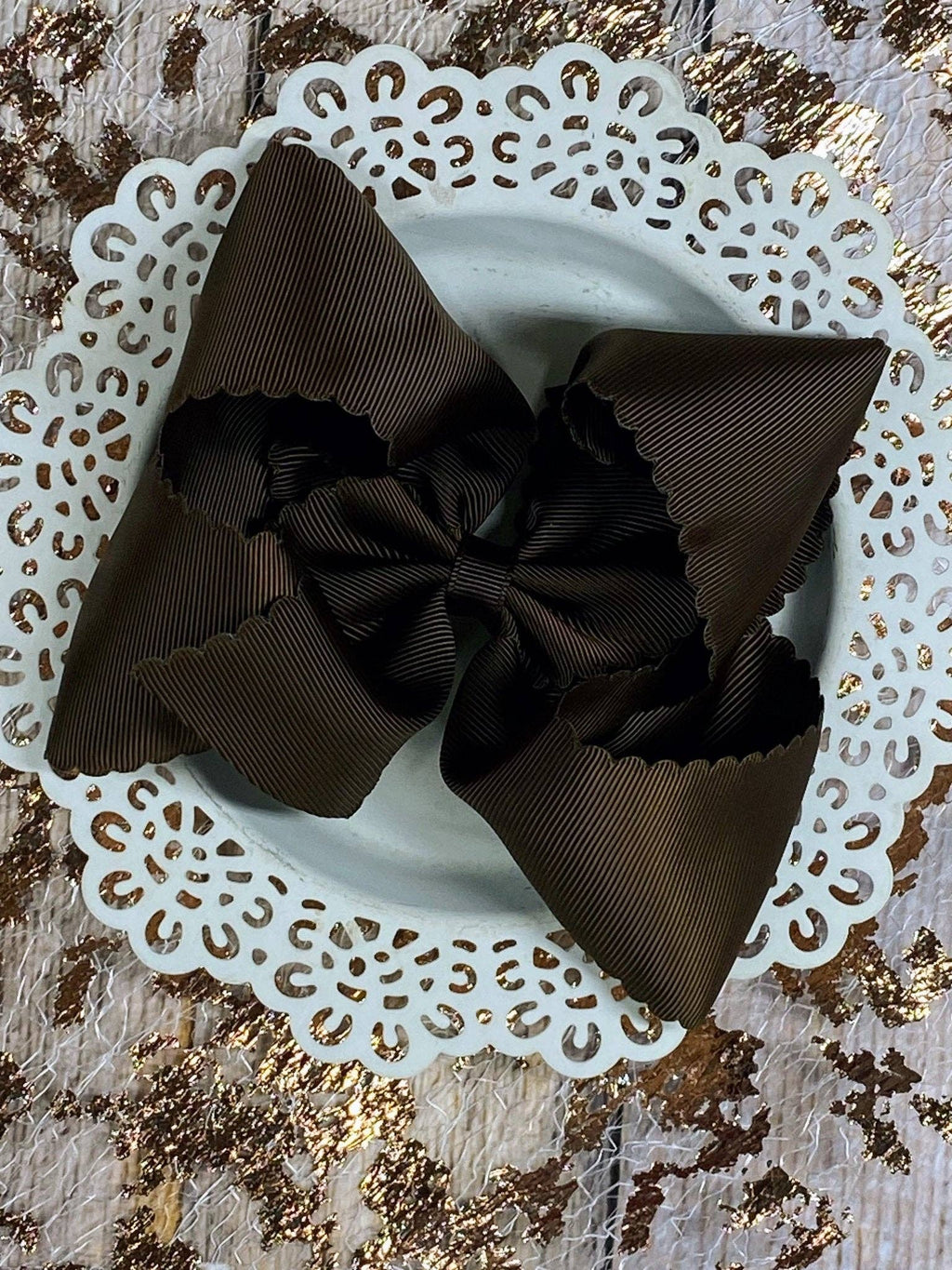 5.5" Oversize Scalloped Hair Bow | Clip or Headband: Black / Clip